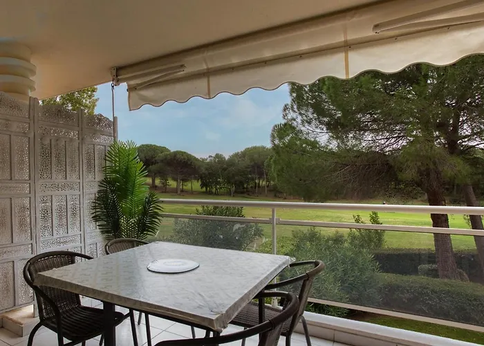 Apartamento Cocoon Drive - Climatise Avec Piscine Partagee Saint-Raphaël